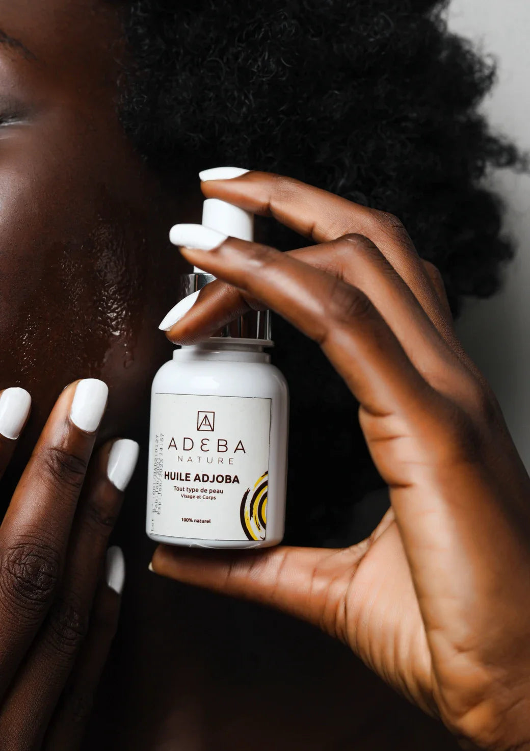 Queen Adjoba ! Simple to use and remarkably effective :-)